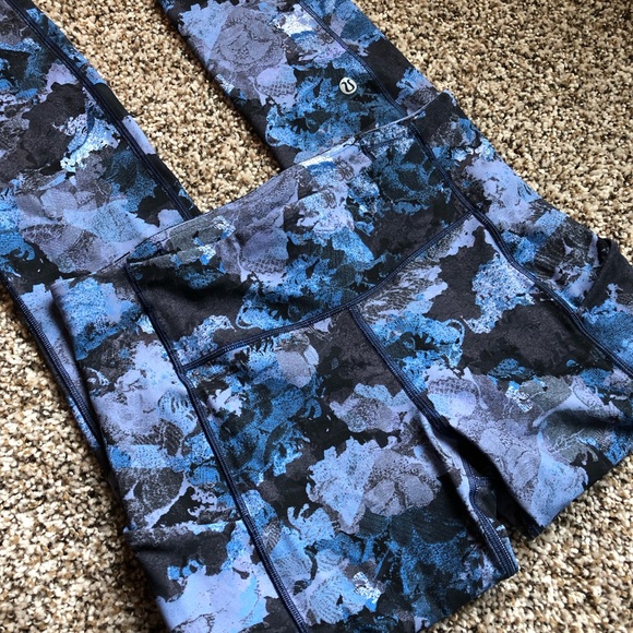 lululemon athletica Pants - Lululemon Luxtreme Speed Up Tight 28in